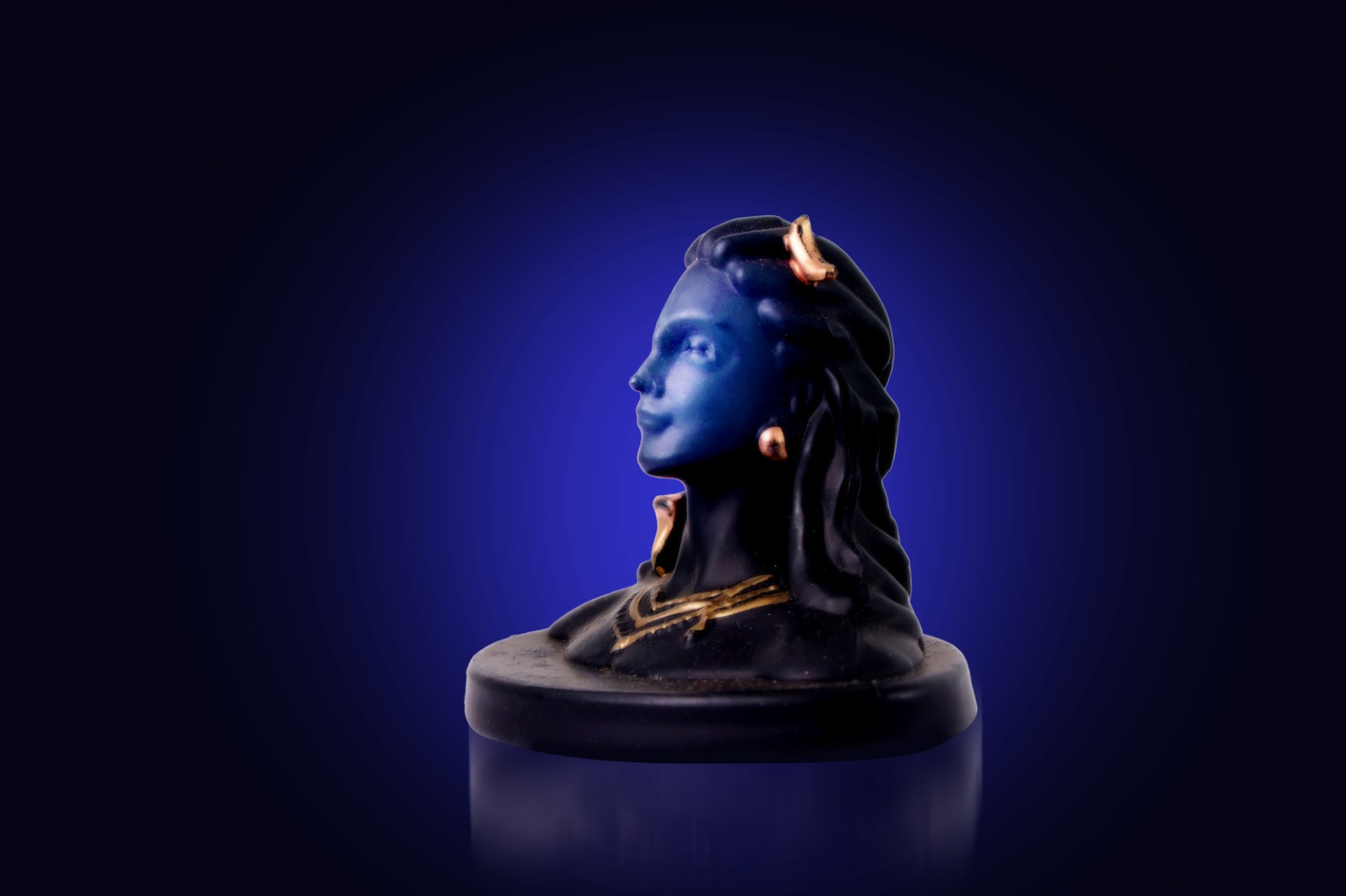 Divine Adiyogi Shiva Statue